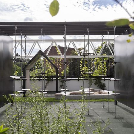 Solidarnosc Three Bedrooms & Garden Apartment 格但斯克 外观 照片